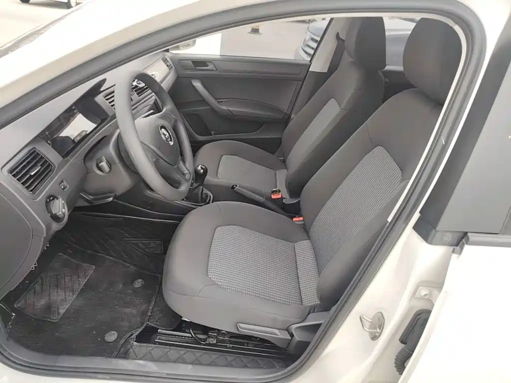 Volkswagen Santana — миниатюра 15