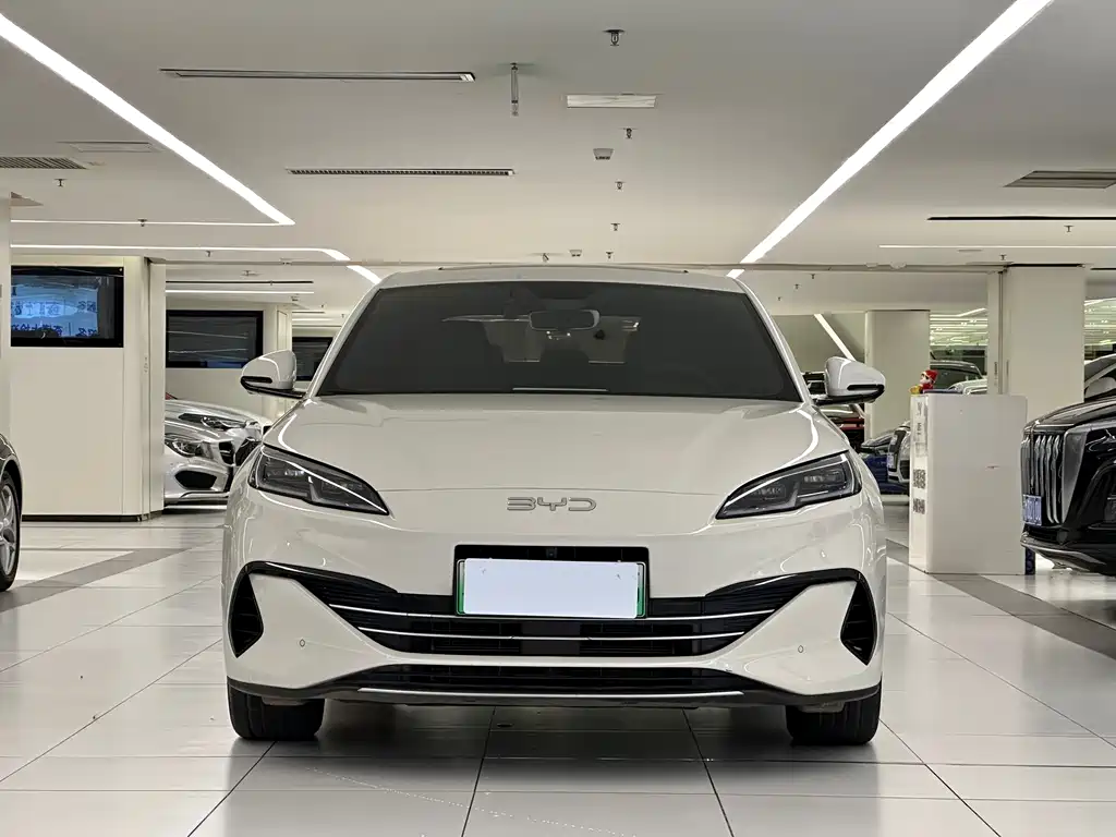 BYD Seal 06 — миниатюра 2
