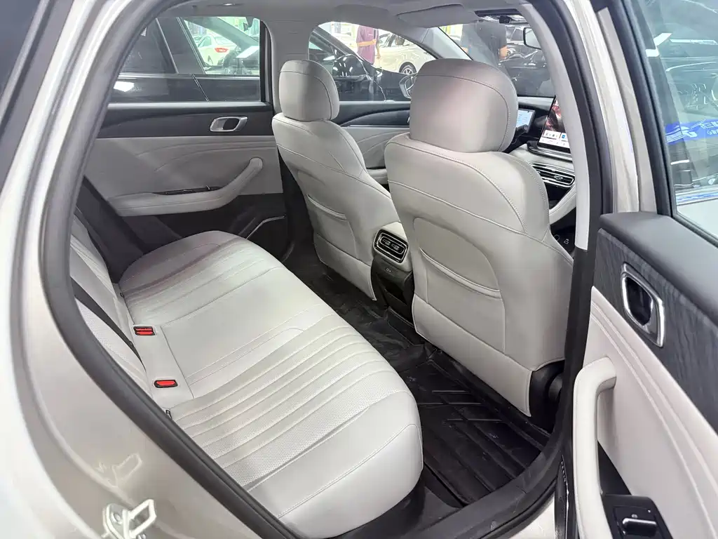 Galaxy Galaxy Xingyao 6 — миниатюра 13