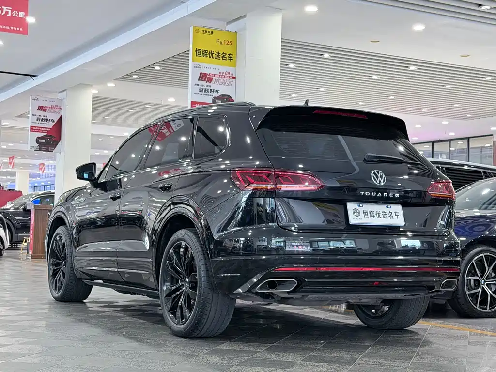 Volkswagen Touareg 2021 3.0TSI