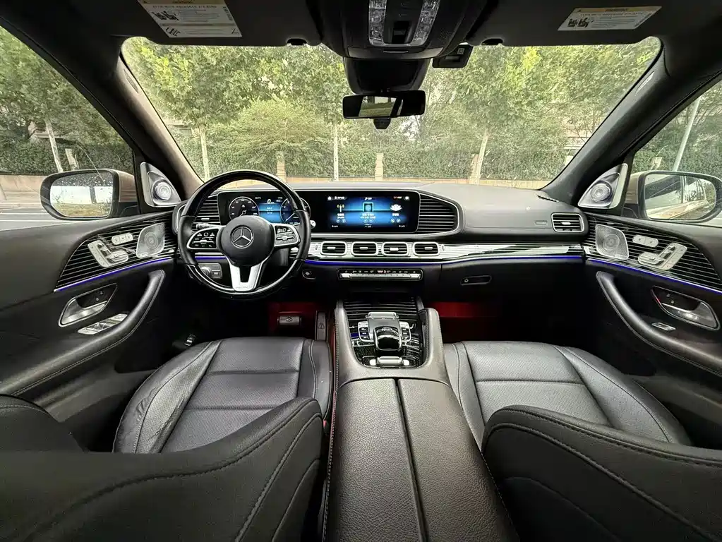Mercedes-Benz GLS — миниатюра 4