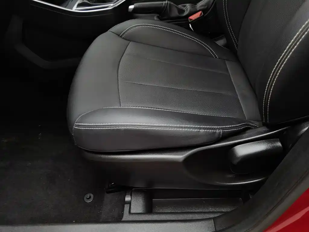 Geely Vision X3 — миниатюра 20