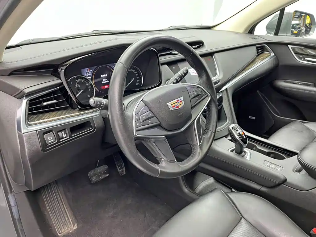 Cadillac XT5 — миниатюра 15
