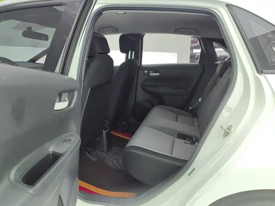 Honda Fit — миниатюра 11