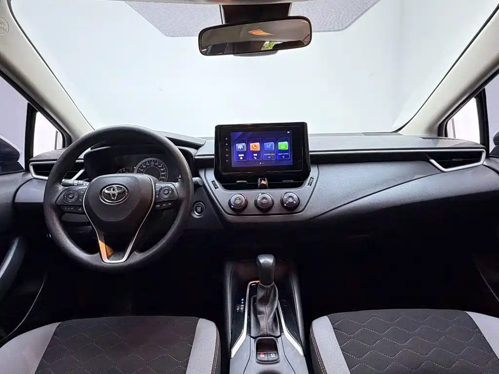 Toyota Corolla — миниатюра 12