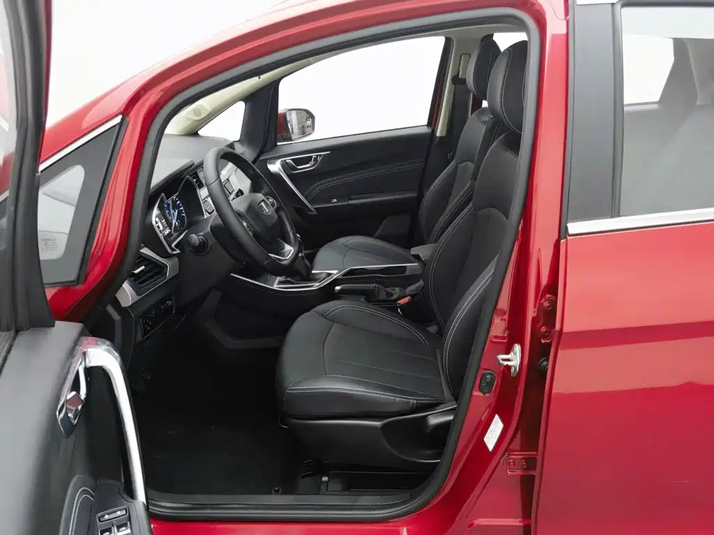 Geely Vision X3 — миниатюра 10
