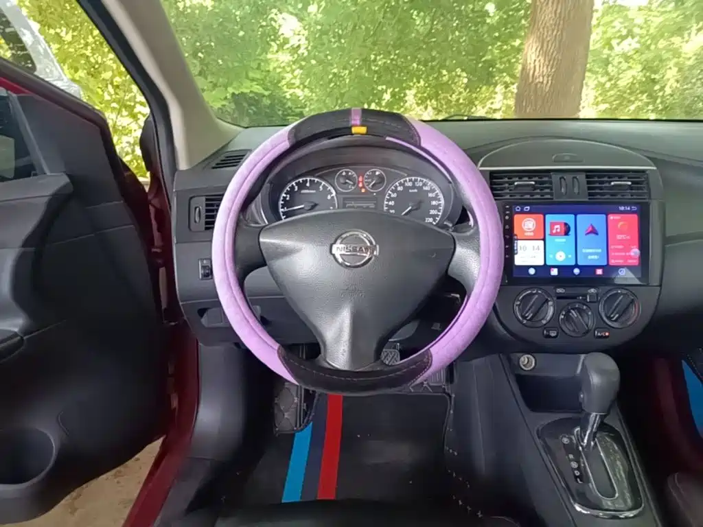 Nissan Tiida — миниатюра 11