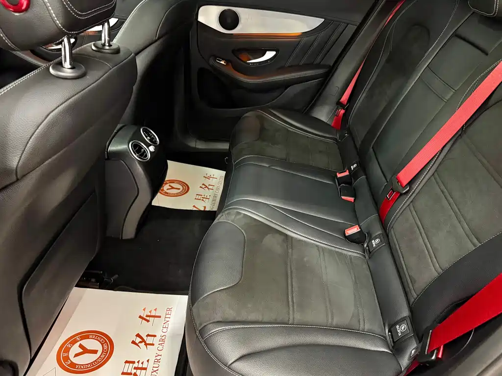 MERCEDES-BENZ GLC AMG