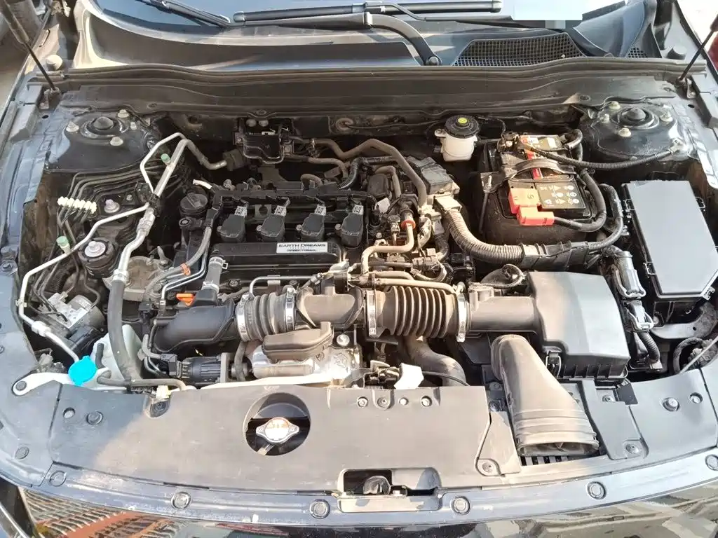 Honda Accord — миниатюра 11