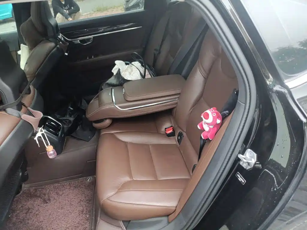 Volvo S90 — миниатюра 15