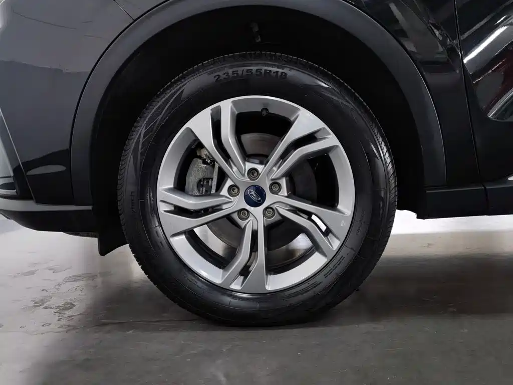 Ford Equator Sport — миниатюра 17