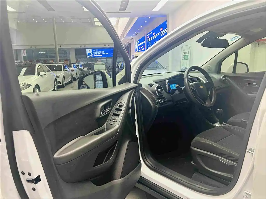 Chevrolet Trax — миниатюра 20