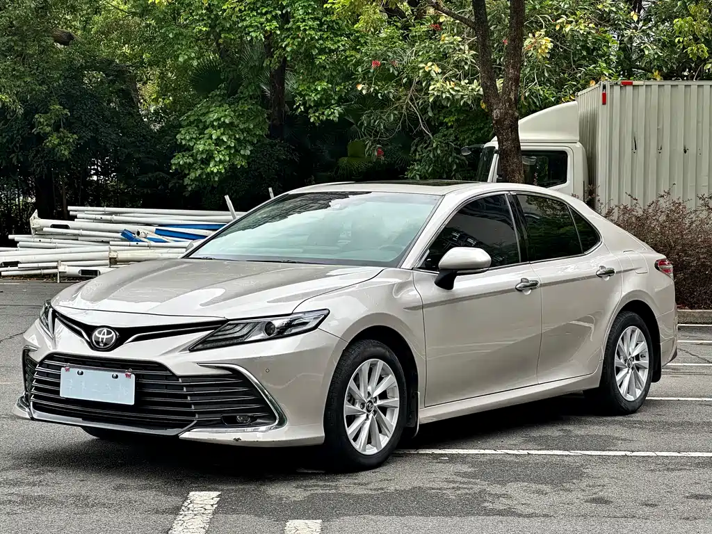 Toyota Camry 2022