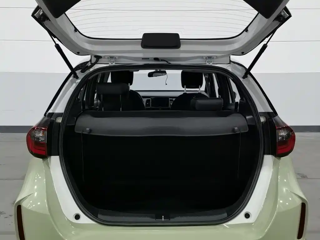 Honda Fit — миниатюра 16