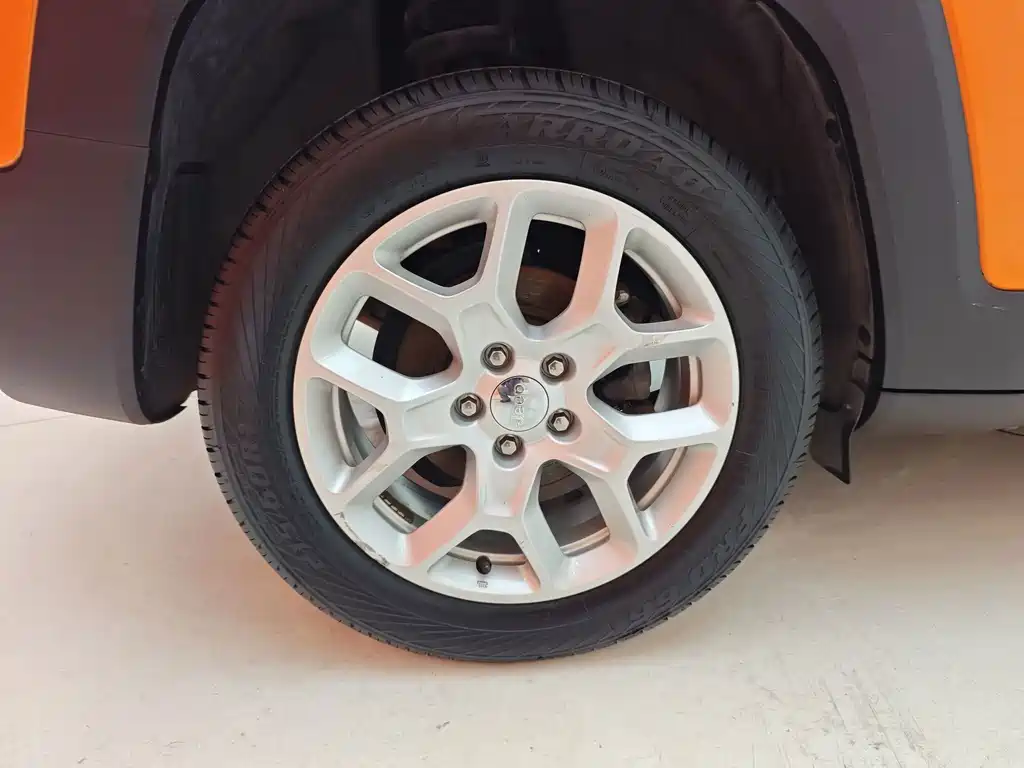 Jeep Renegade — миниатюра 25