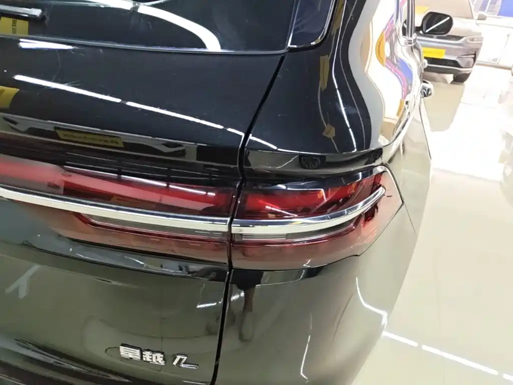Geely Xingyue L — миниатюра 8