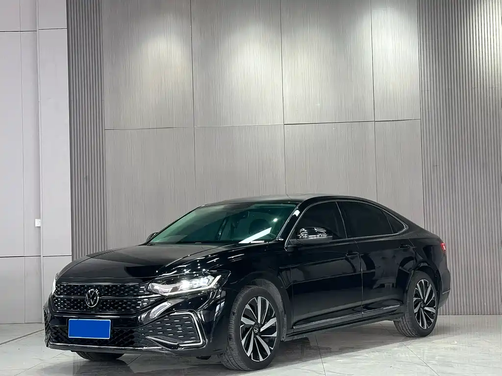 Volkswagen Passat 2022