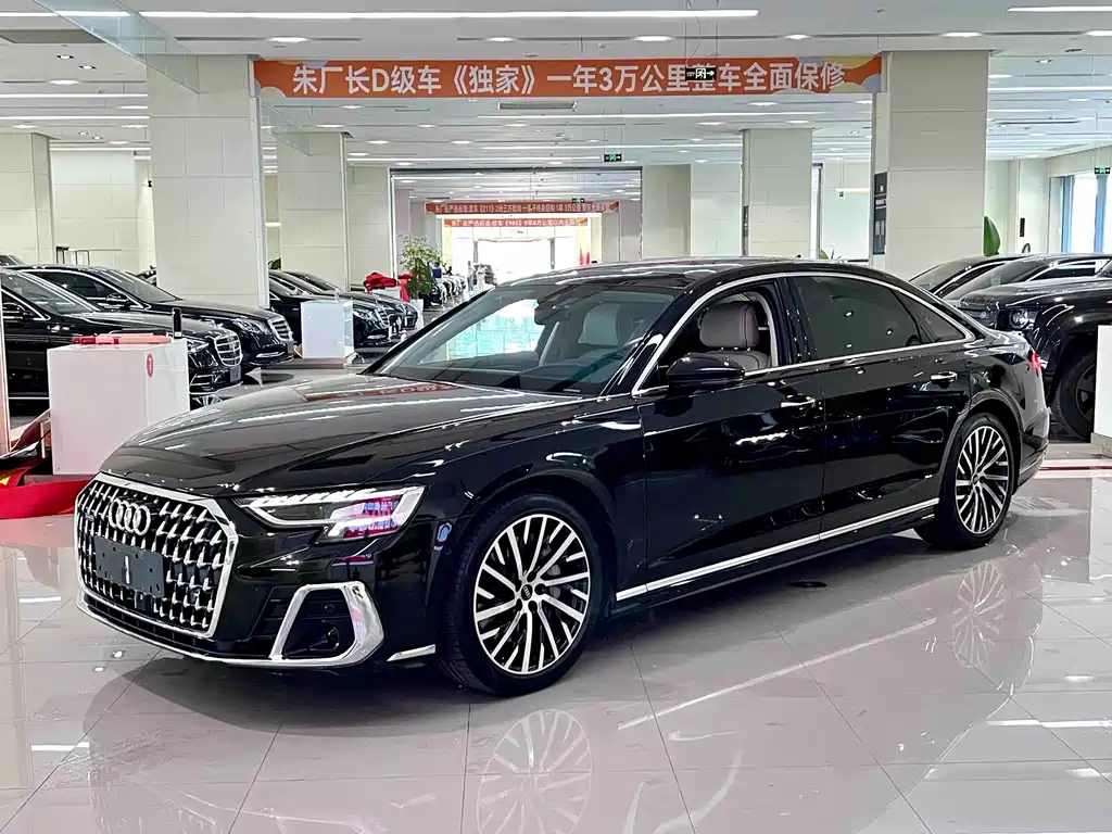 Audi A8