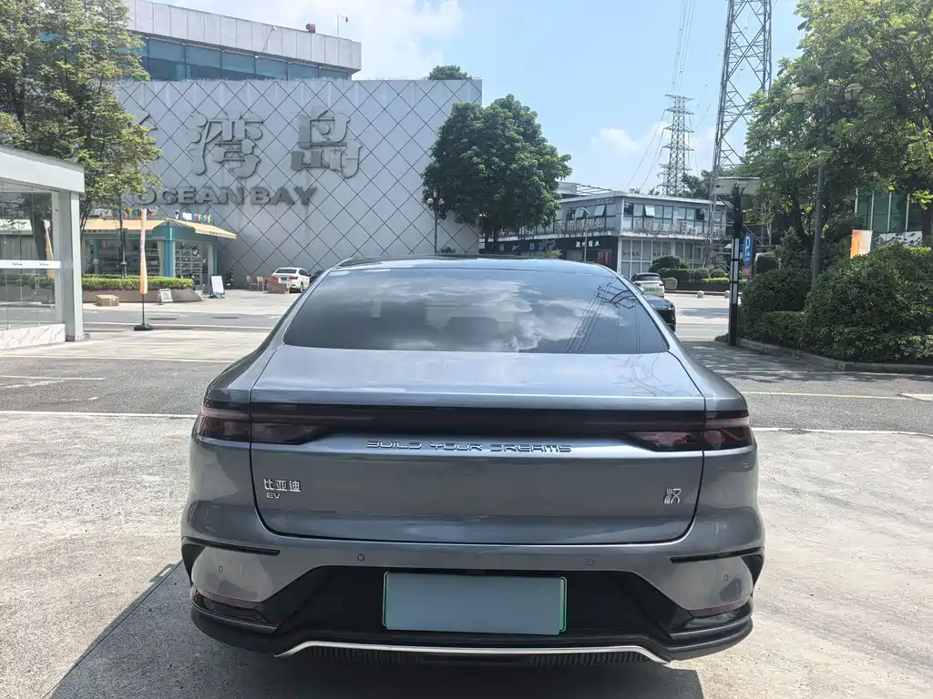 BYD Han — миниатюра 6