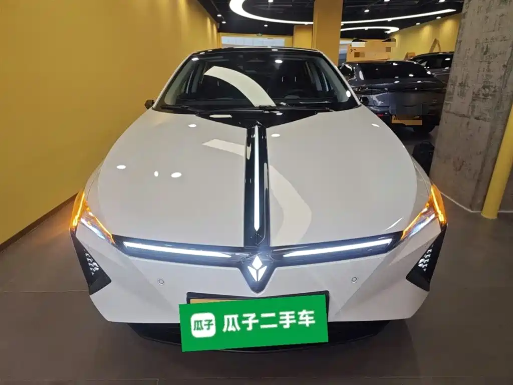 Lingxi L