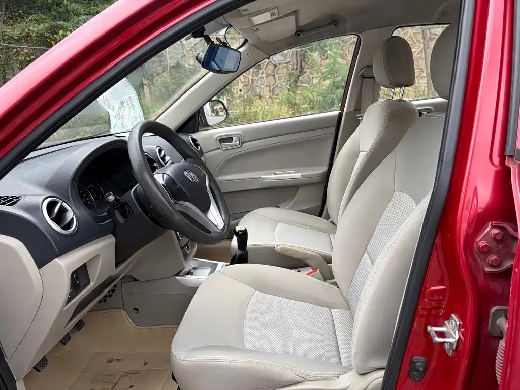 Changan V3 — миниатюра 8