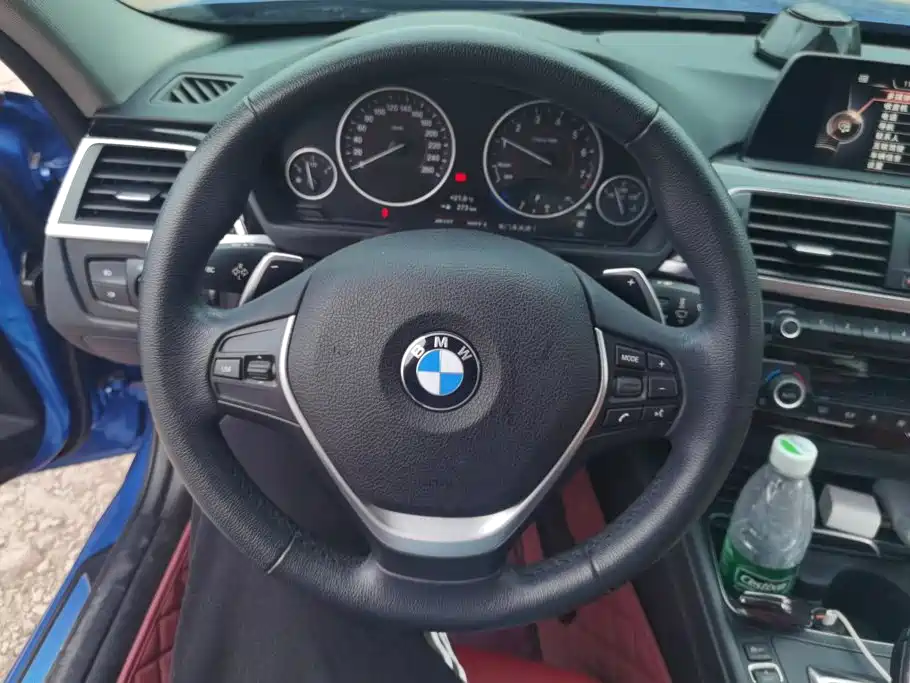 BMW 3 Series — миниатюра 15