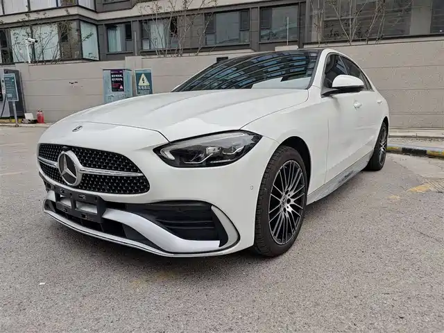 MERCEDES BENZ C CLASS