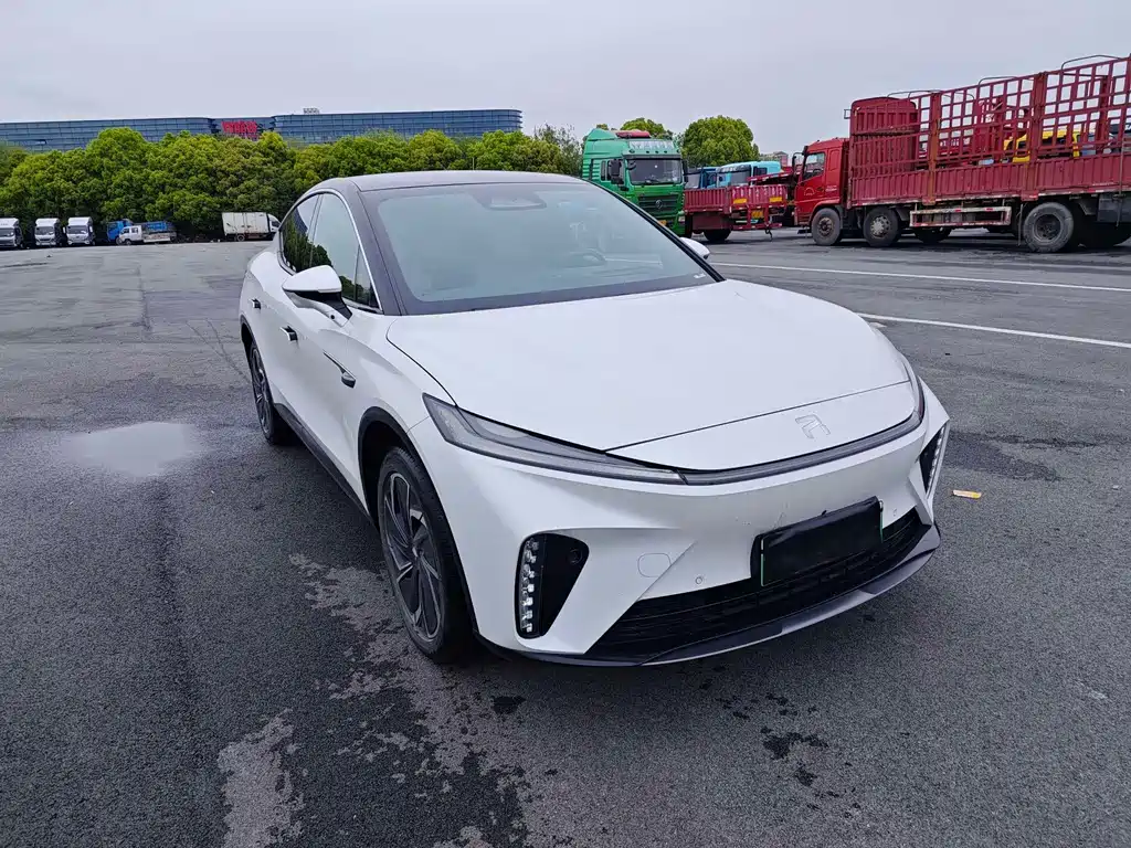 Rising Auto R7