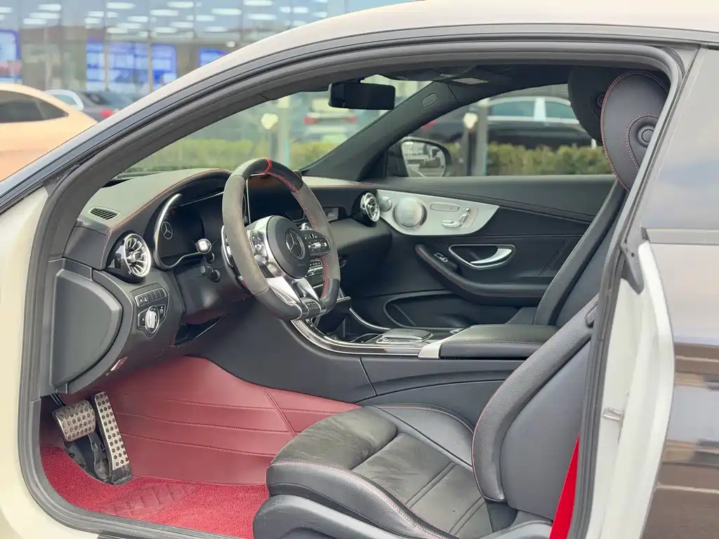 MERCEDES-BENZ C CLASS AMG