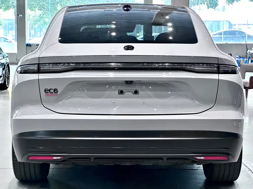 NIO NIO EC6