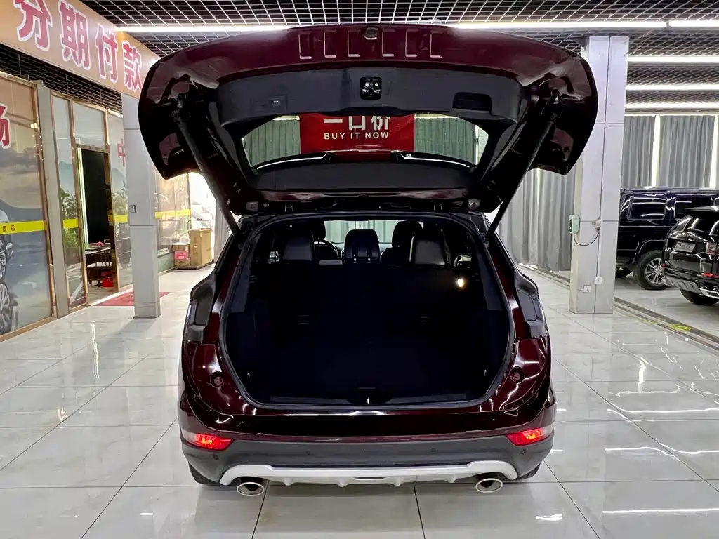 Lincoln MKC — миниатюра 7