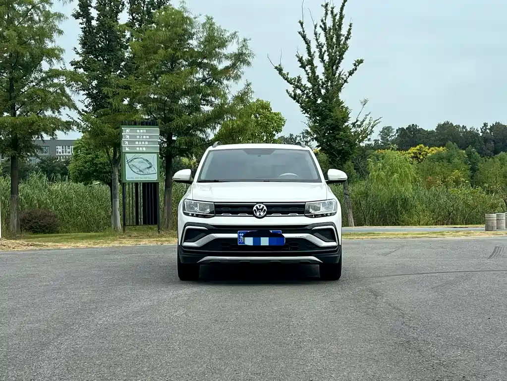 Volkswagen T-Cross — миниатюра 2