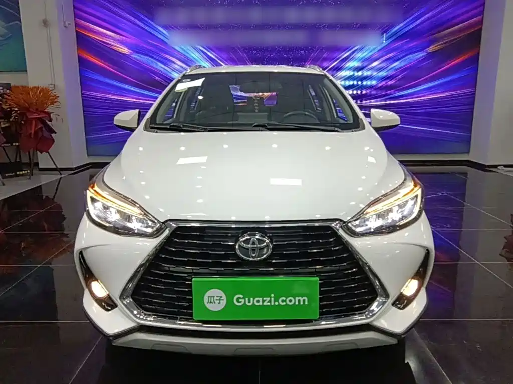 Toyota Yaris L — миниатюра 3