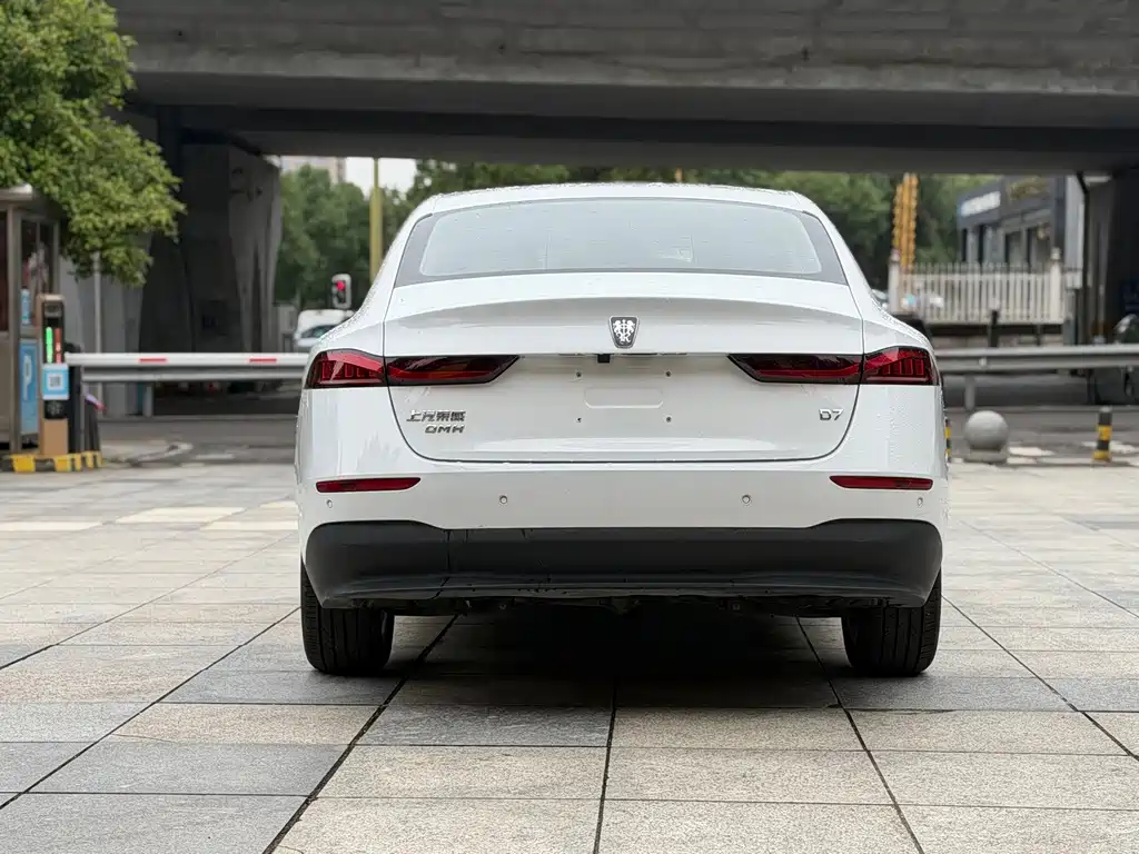 Roewe D7 — миниатюра 8
