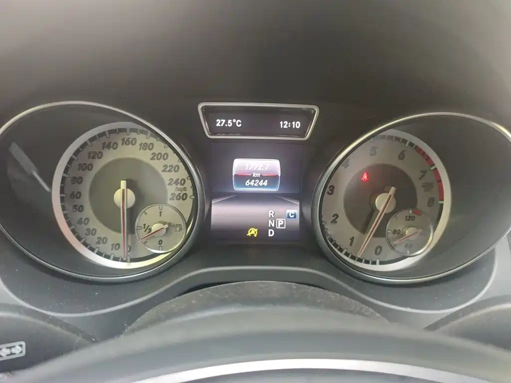 Mercedes-Benz GLA — миниатюра 13