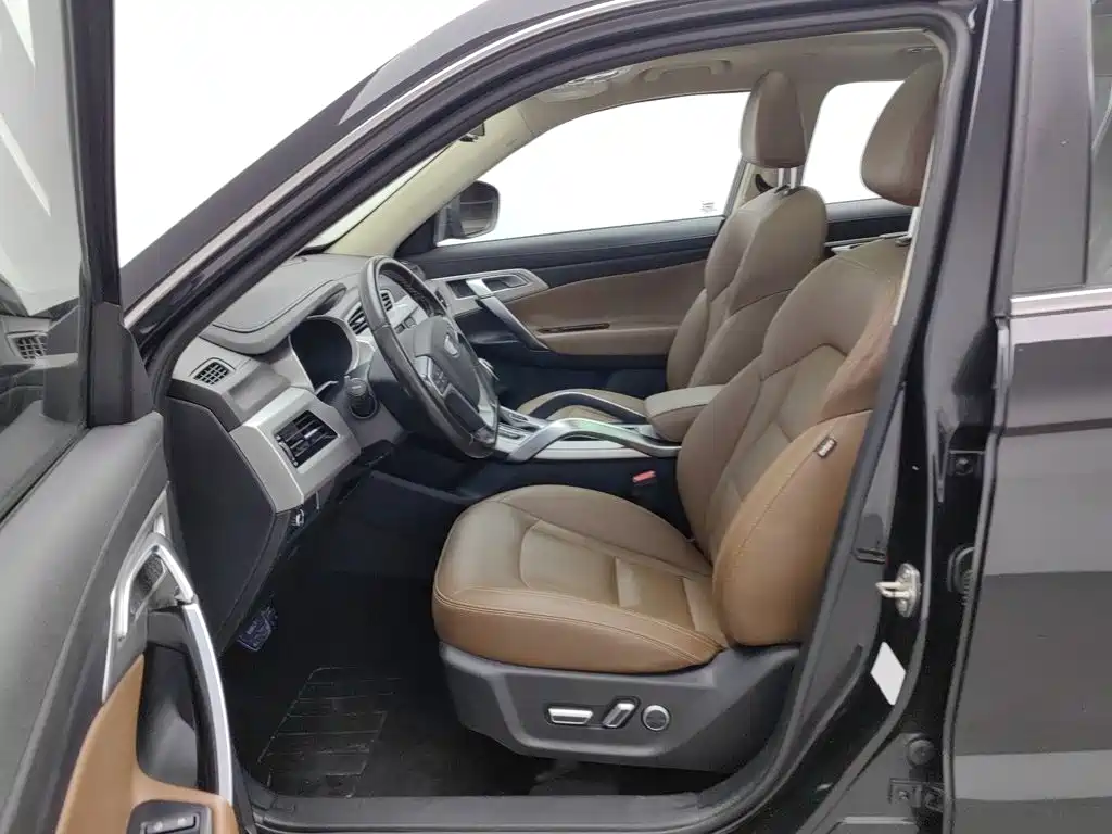 Geely Boyue — миниатюра 10