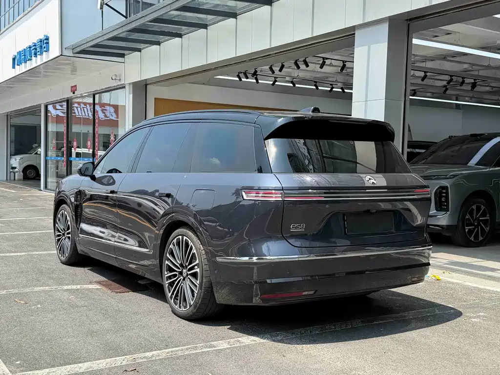 NIO ES8 — миниатюра 6