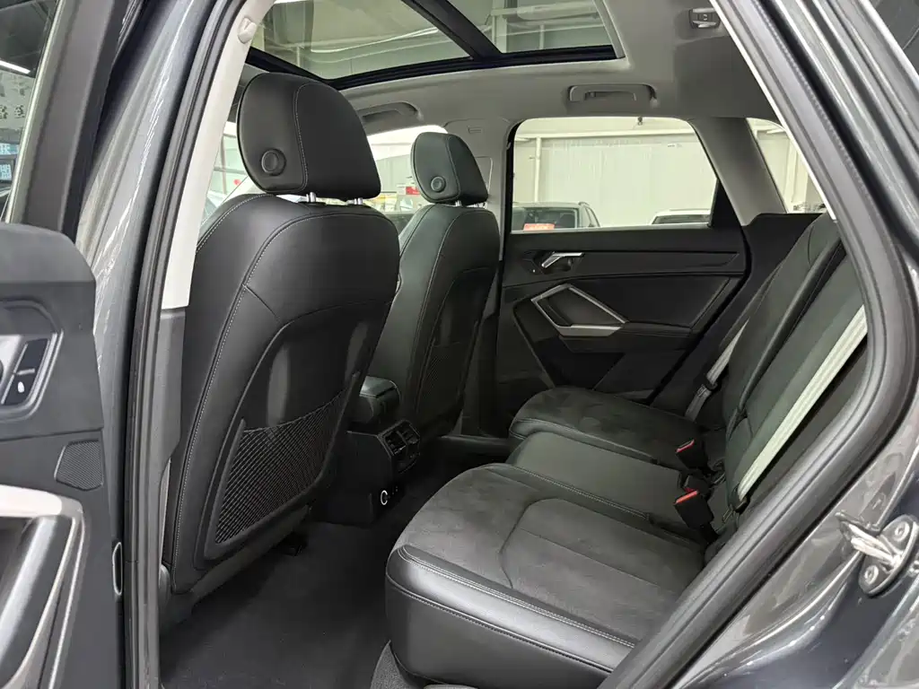 Audi Q3 — миниатюра 6