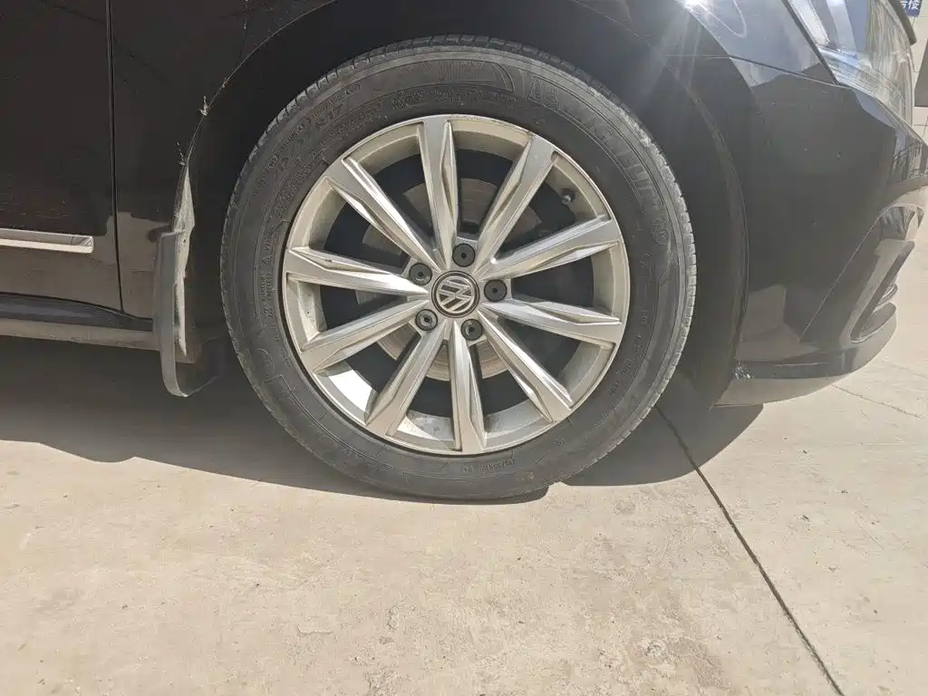 Volkswagen Passat — миниатюра 8
