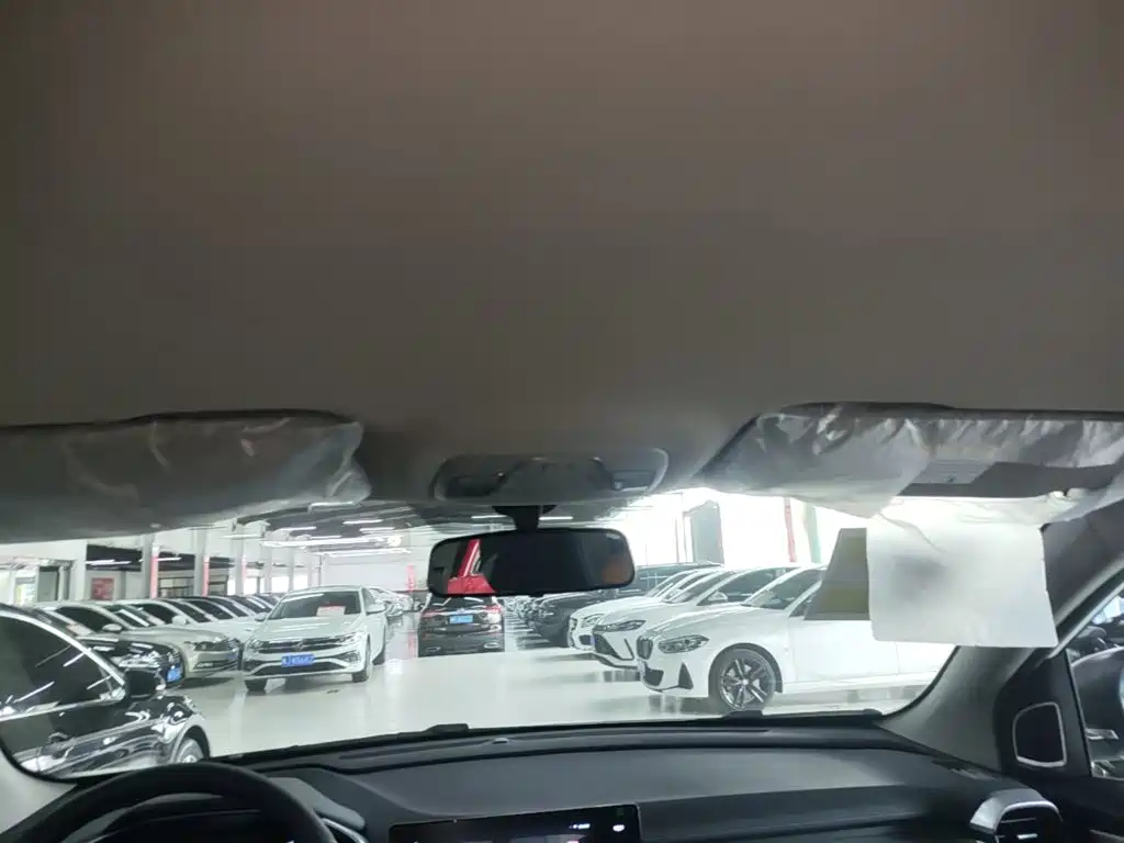 Geely Binyue — миниатюра 18