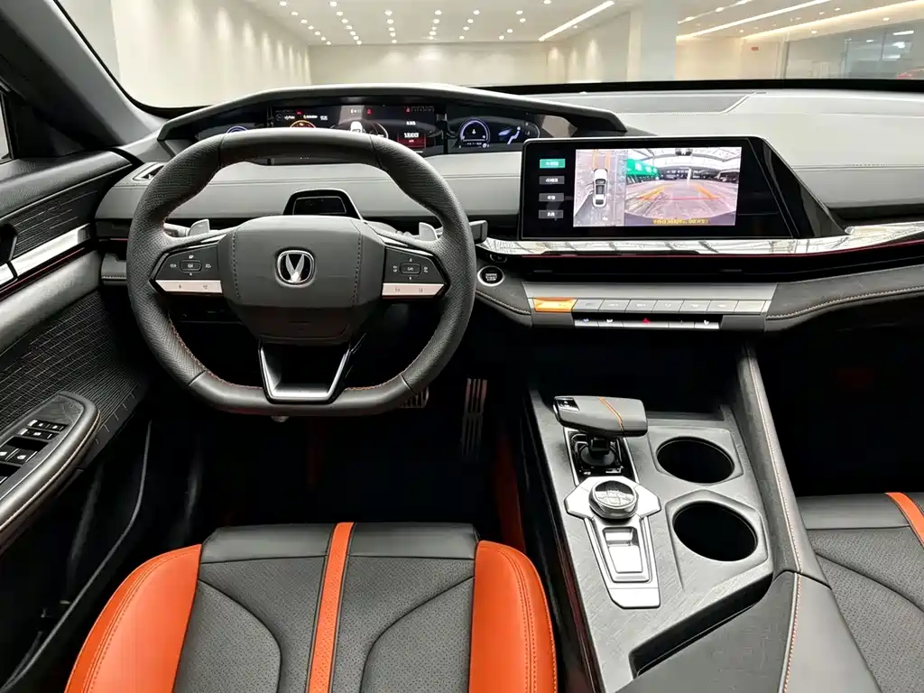 Changan UNI-V — миниатюра 7