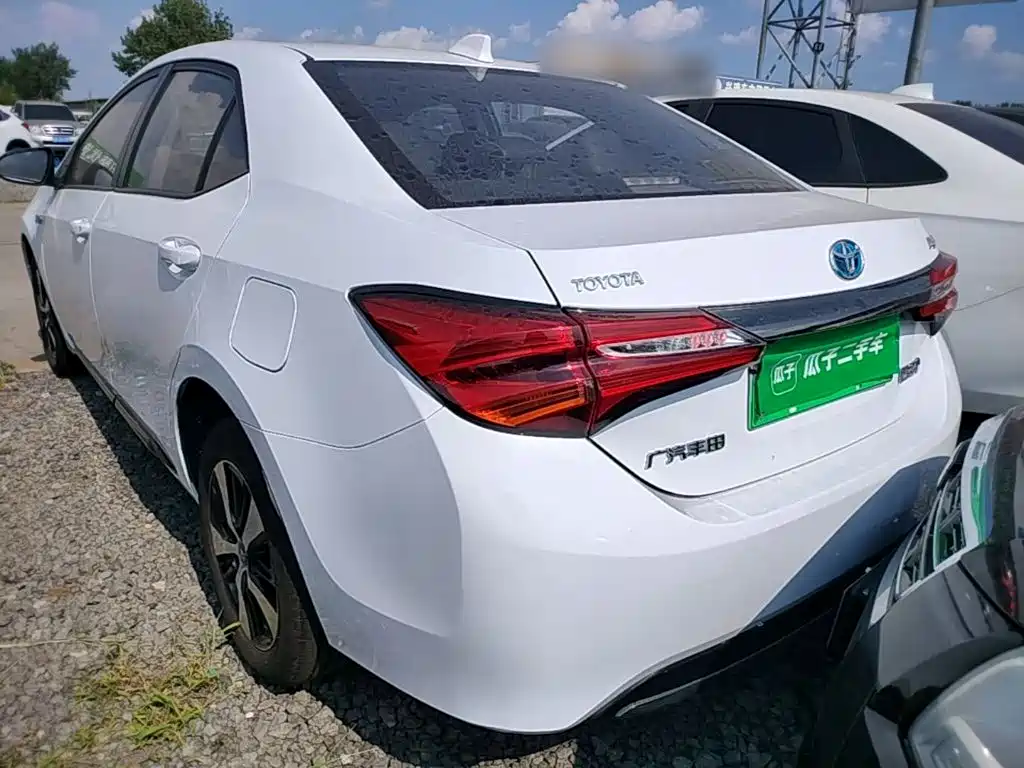 Toyota Levin Twin Engine E+ — миниатюра 6