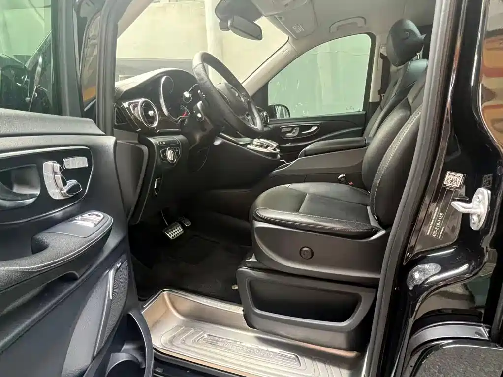 Mercedes-Benz V-Class — миниатюра 9
