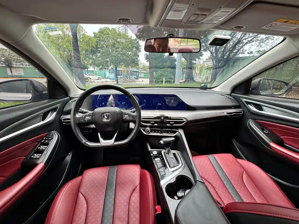 Changan Eado — миниатюра 4