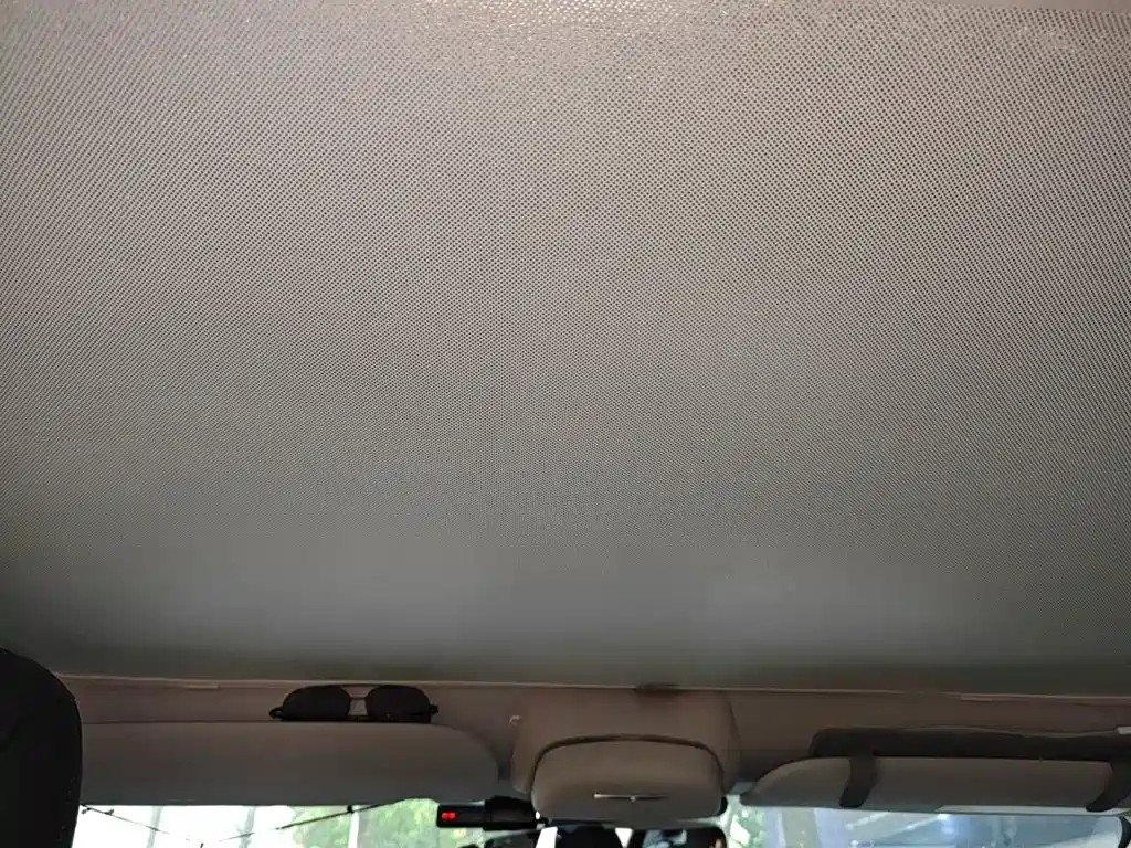 Tesla Model 3 — миниатюра 9