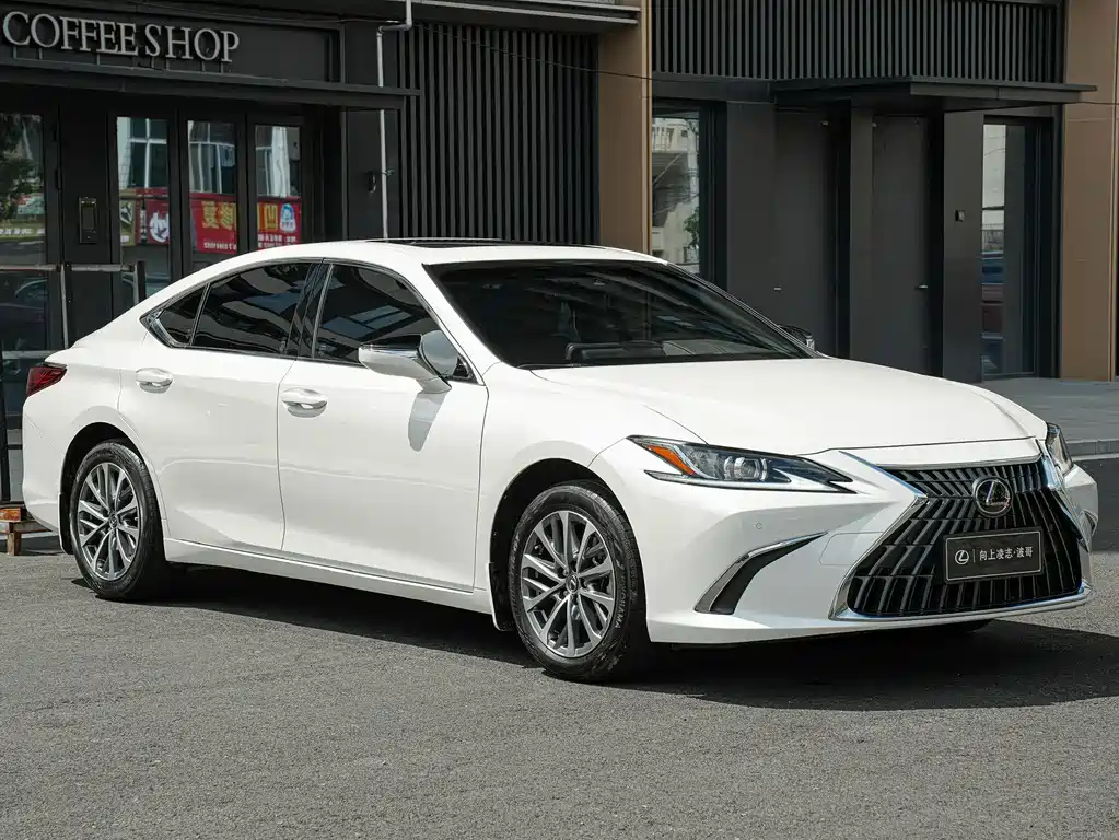 Lexus ES — миниатюра 3