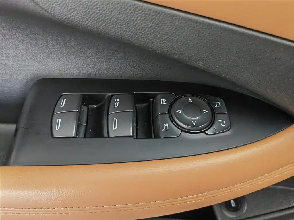 Buick LaCrosse 2016 28T Elite
