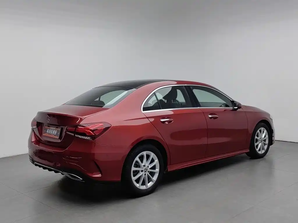 Mercedes-Benz A-Class — миниатюра 2