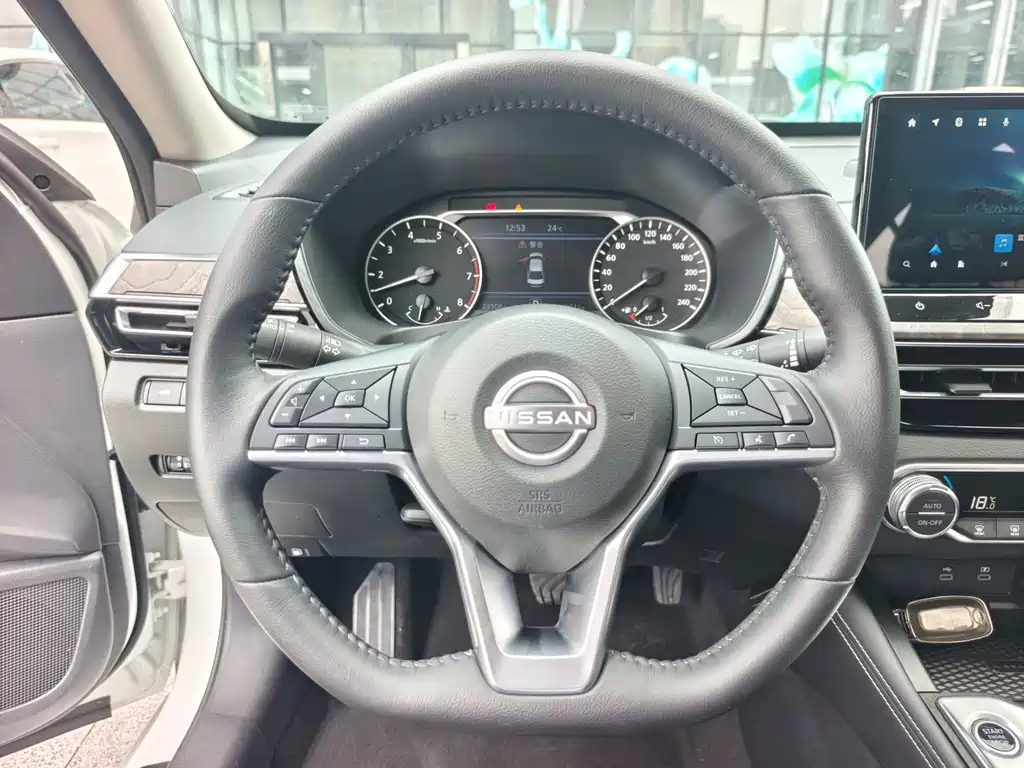 Nissan Teana — миниатюра 16