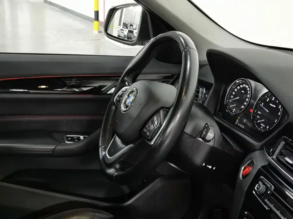 BMW X1 — миниатюра 22